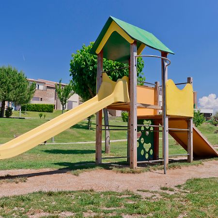 Vilar Rural De Cardona Bagian luar foto