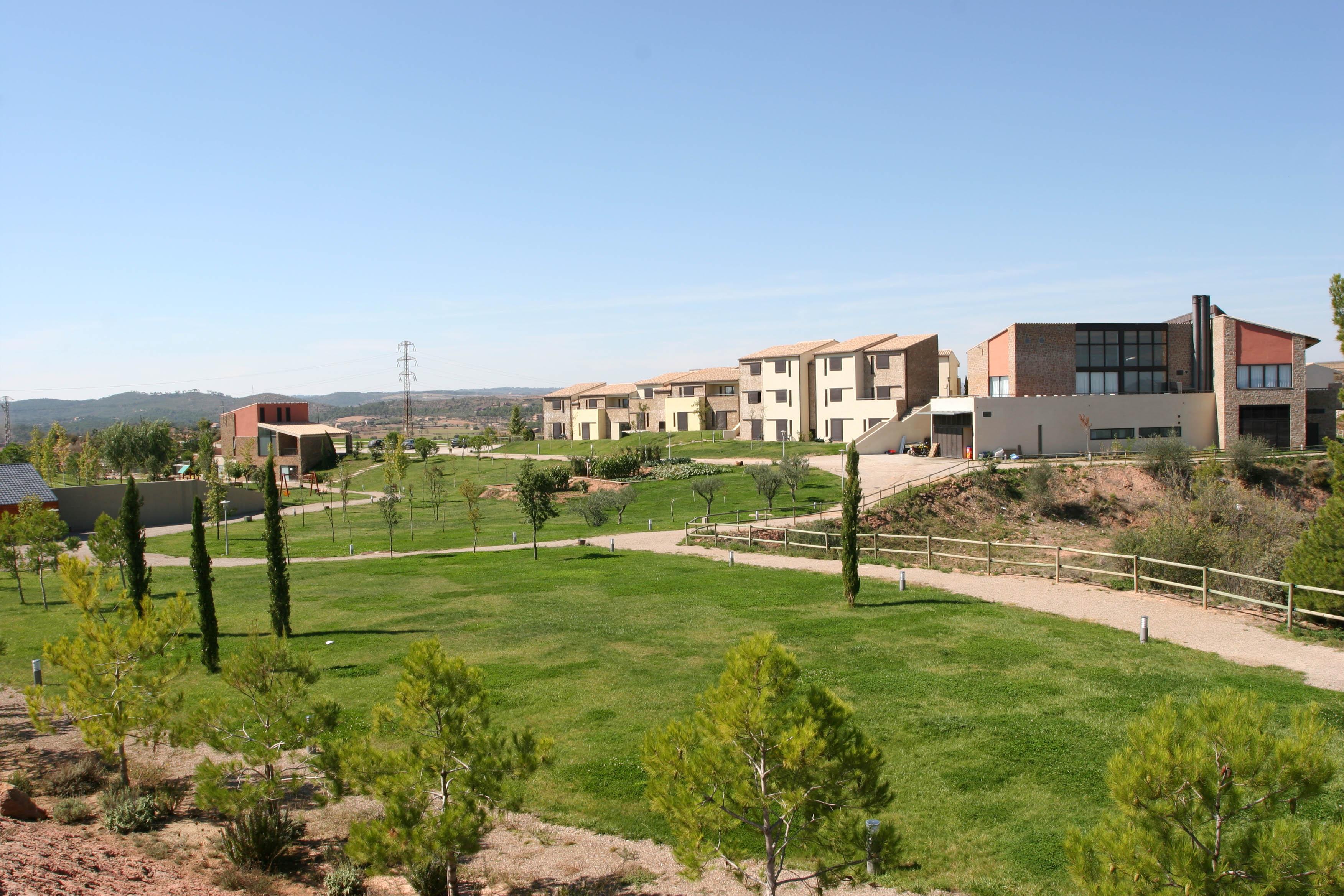 Vilar Rural De Cardona Bagian luar foto